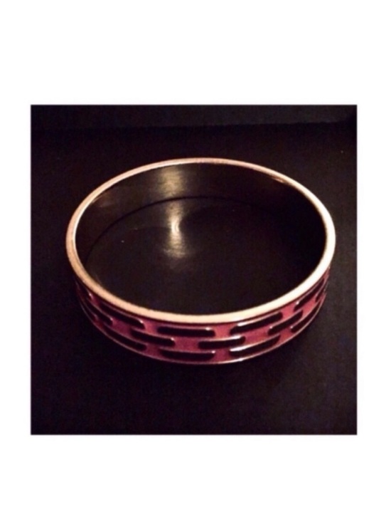 Jewelry - Pink Enameled Bangle w/Embossed Gold Link Design